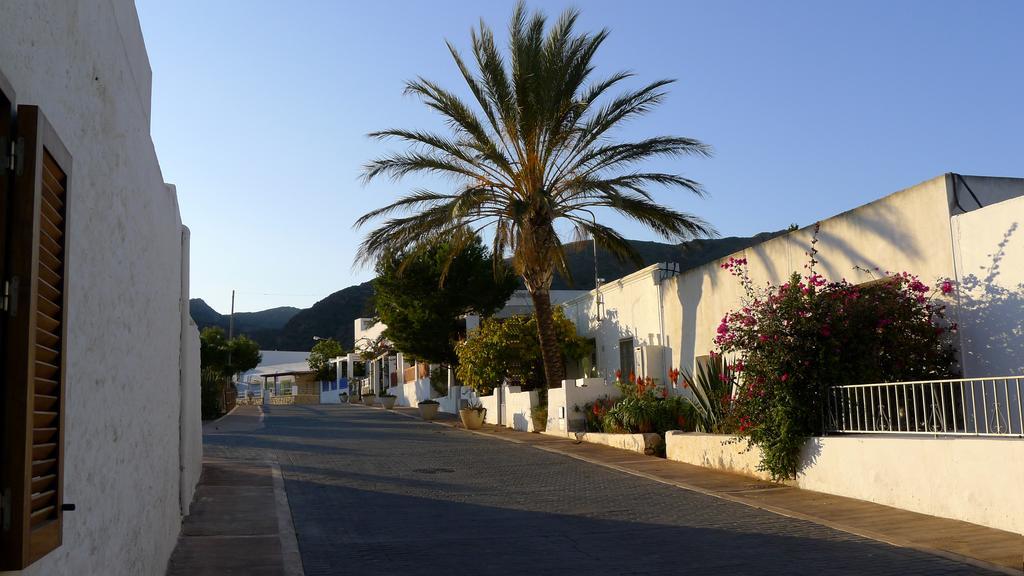 Апартаменты La Posidonia Родалькилар Экстерьер фото